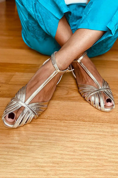 GIADA | GOLDENE SANDALEN