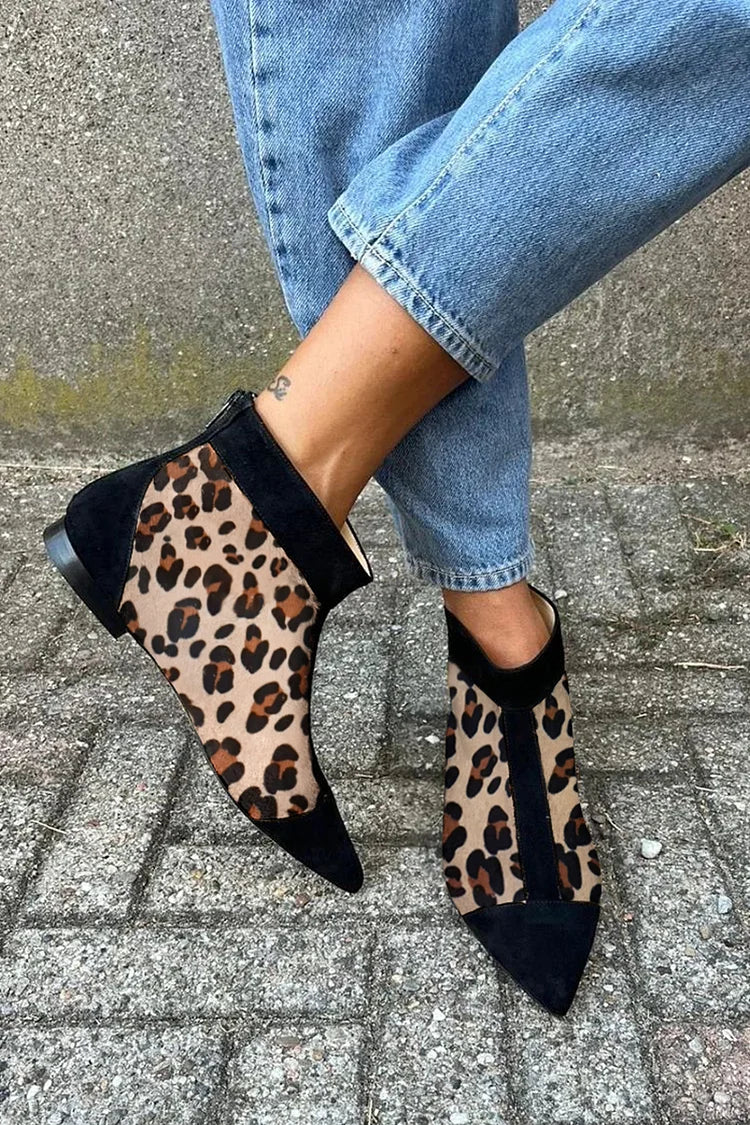 DANILA | LEOPARD STIEFELETTE MIT SPITZ ZULAUFENDER SPITZE