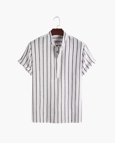 Marineblaues Poloshirt