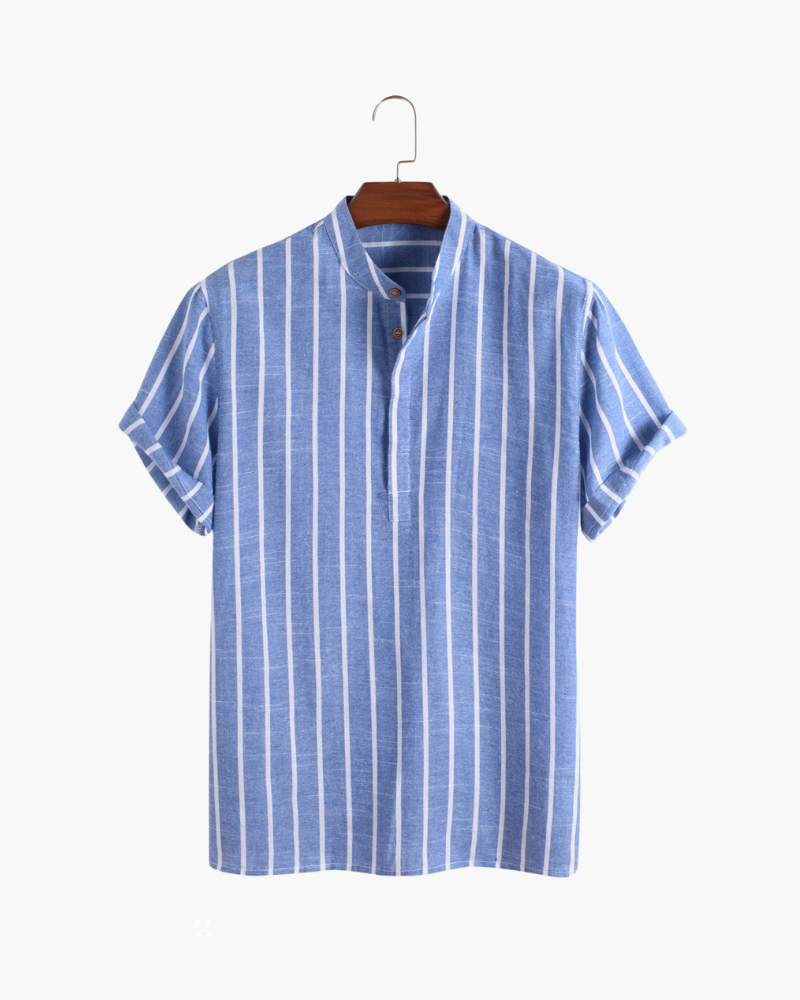 Marineblaues Poloshirt