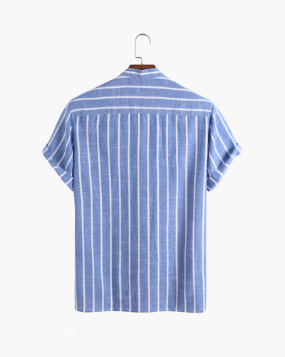 Marineblaues Poloshirt
