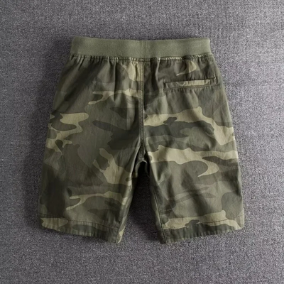Lässige Armeeshorts