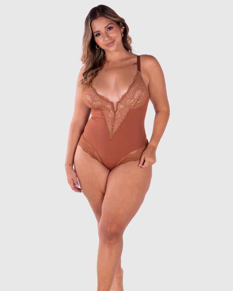 Body mit tiefem V-Ausschnitt
