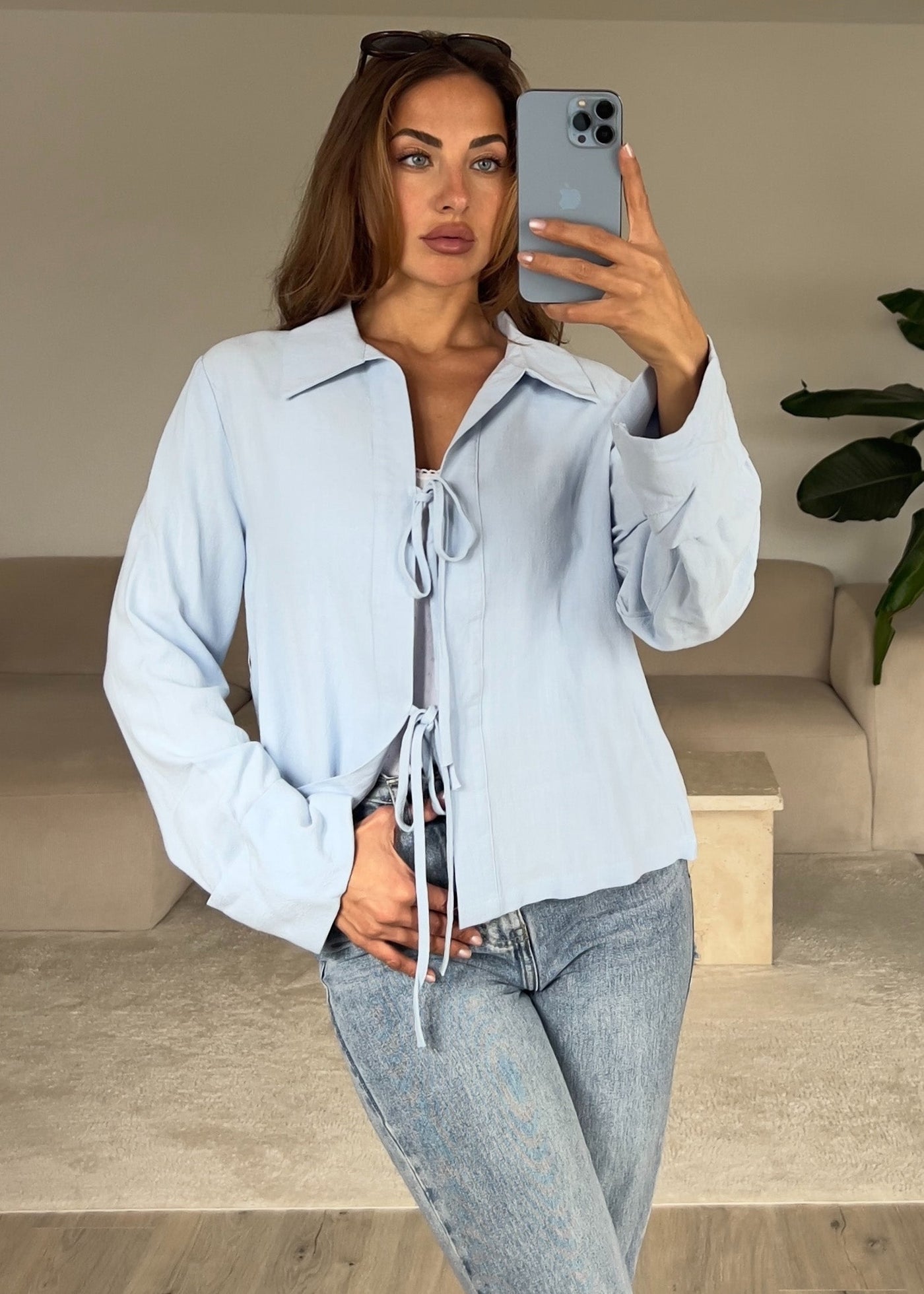 Bluse mit Schleifen Blau