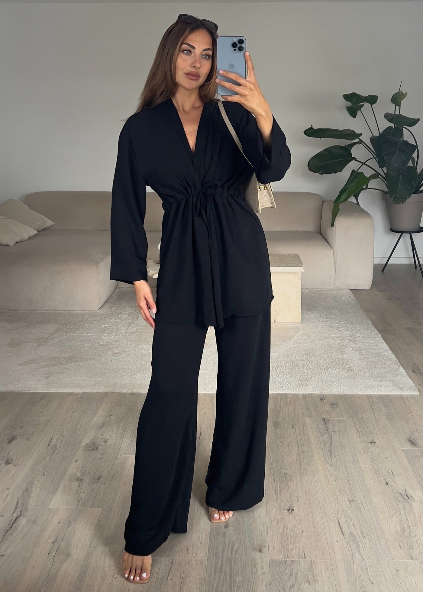 Set aus Oberteil und Hose Schwarz