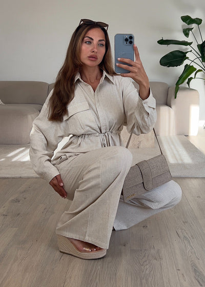 Zweiteiler mit Taillenschnürung Beige