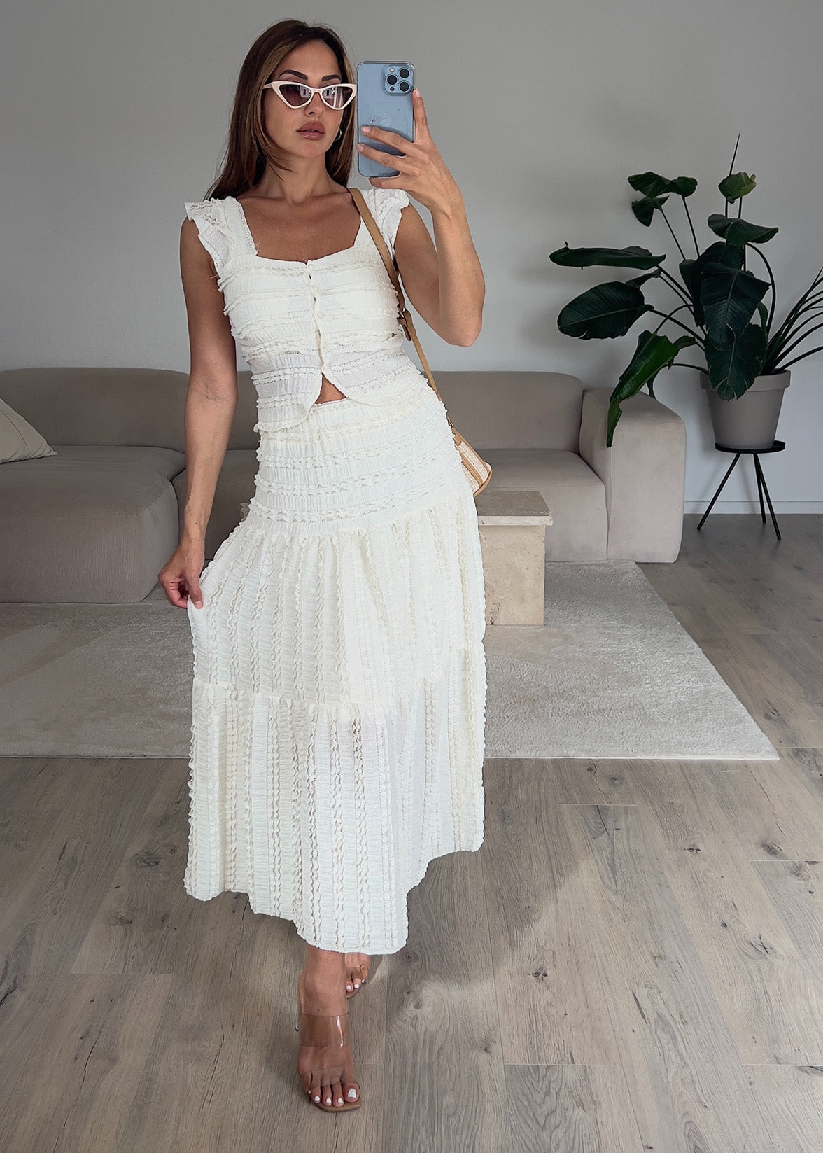 Zweiteiler Set mit Carmentop und Maxirock Beige