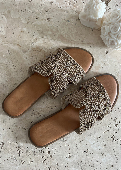 Sandalen mit gehäkeltem Look Taupe