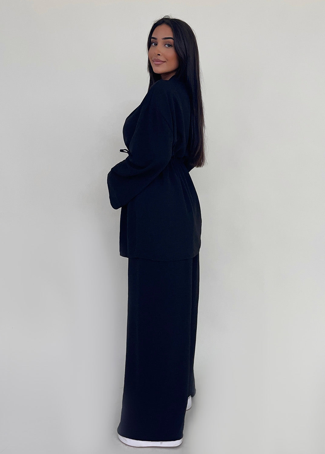 Set aus Oberteil und Hose Schwarz