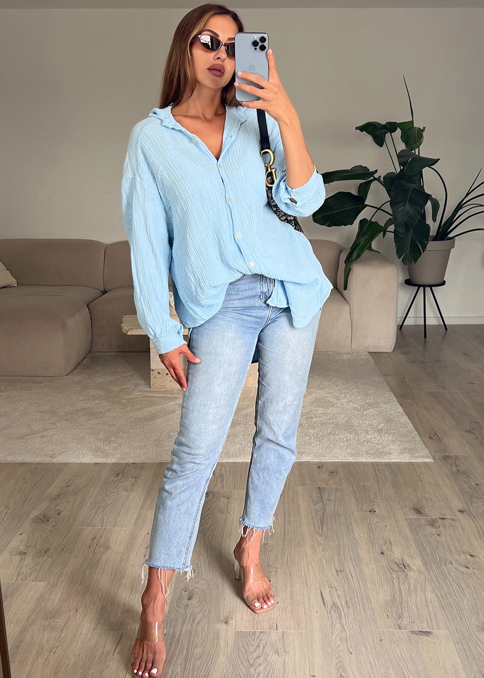 Lange Musselin-Bluse Hellblau