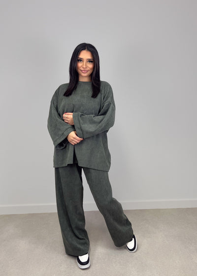 Cord-Set mit Oberteil und Hose Khaki