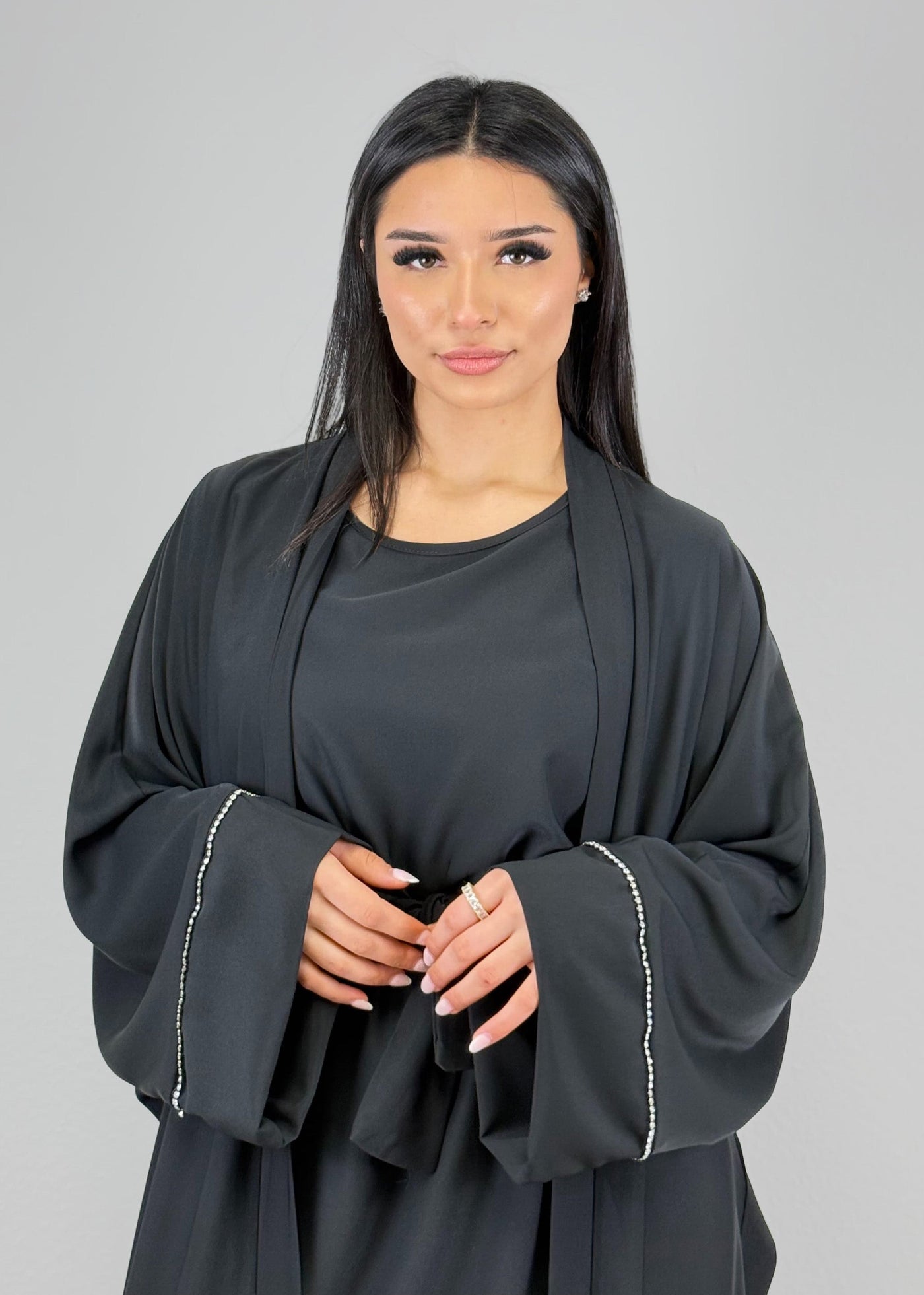 Zweiteiliges Maxi-Set mit Kimono Schwarz