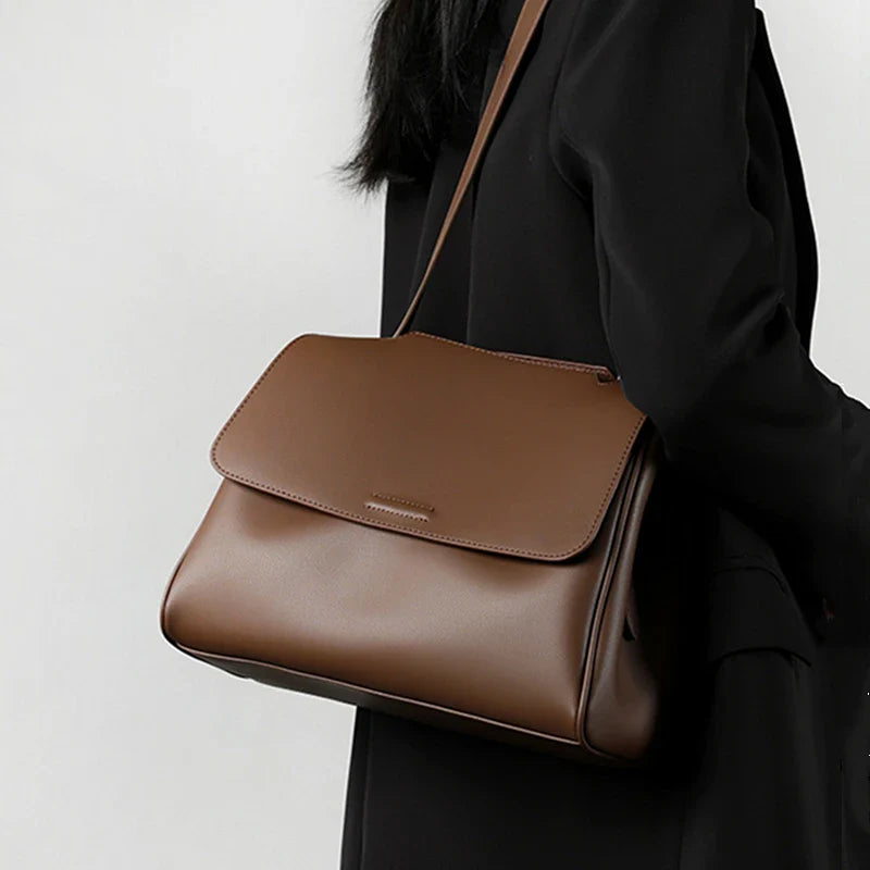 Tassie - Fashionista Schultertasche