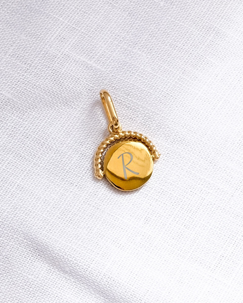 Coin Fine Chain Necklace (Gold)