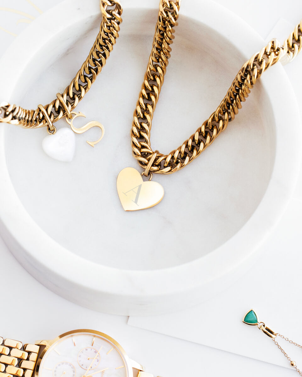 Heart Curb Chain Necklace (Gold)