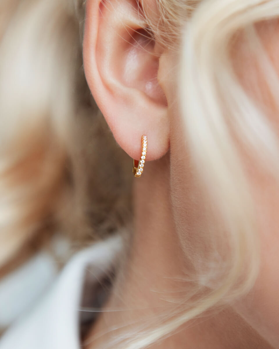 Moon and Back Star Huggie Earring Set (Gold)