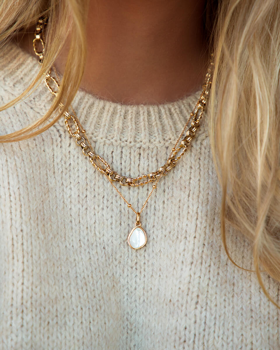 Organic Moonstone Necklace (Gold)