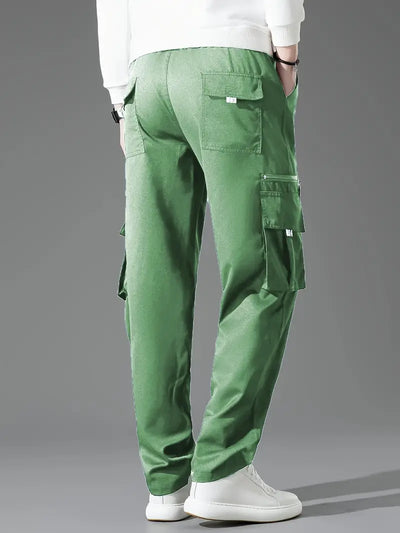 Lose sitzende Cargo-Hose