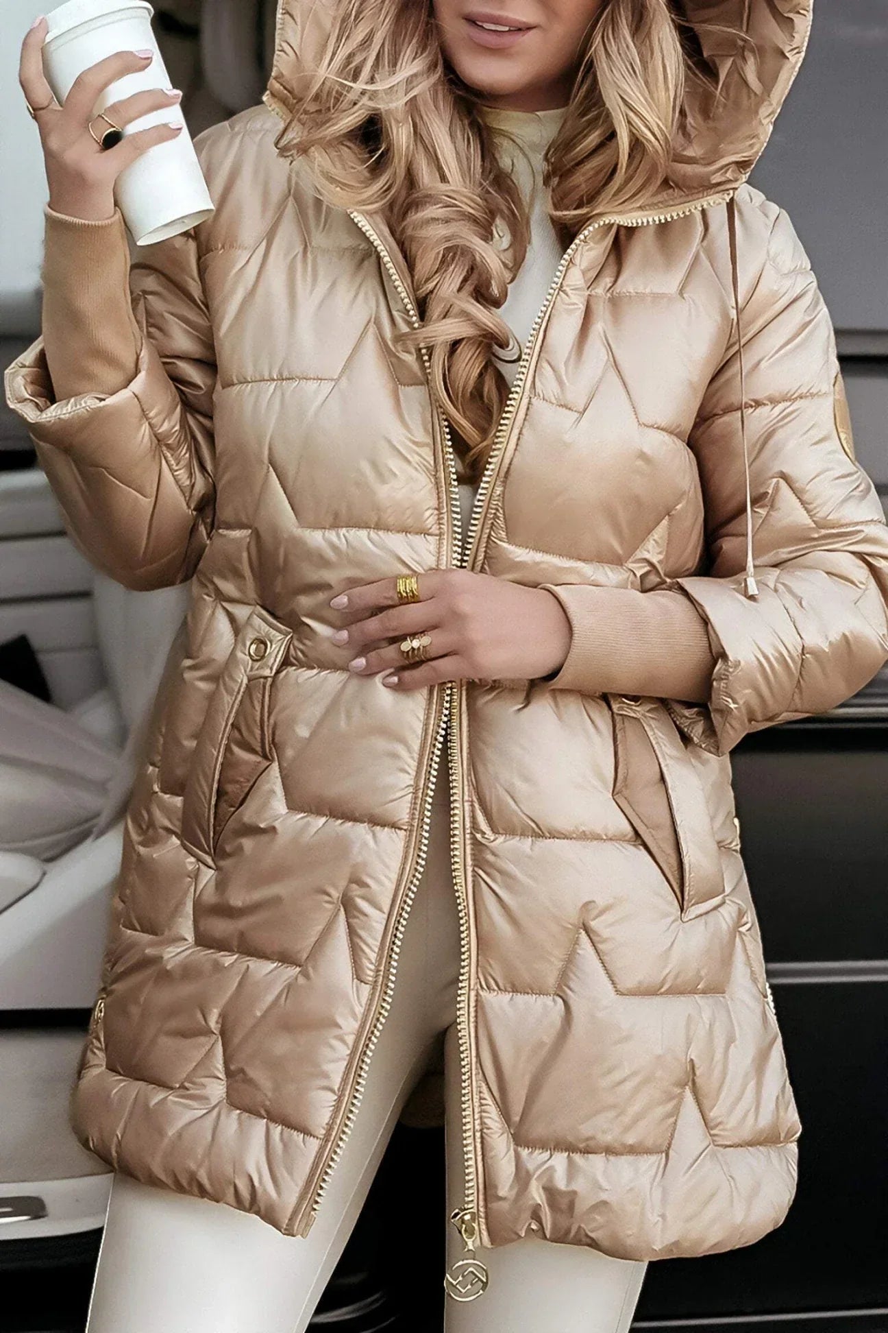 Nolwen™ | Eleganter Wintermantel Mit Kapuze