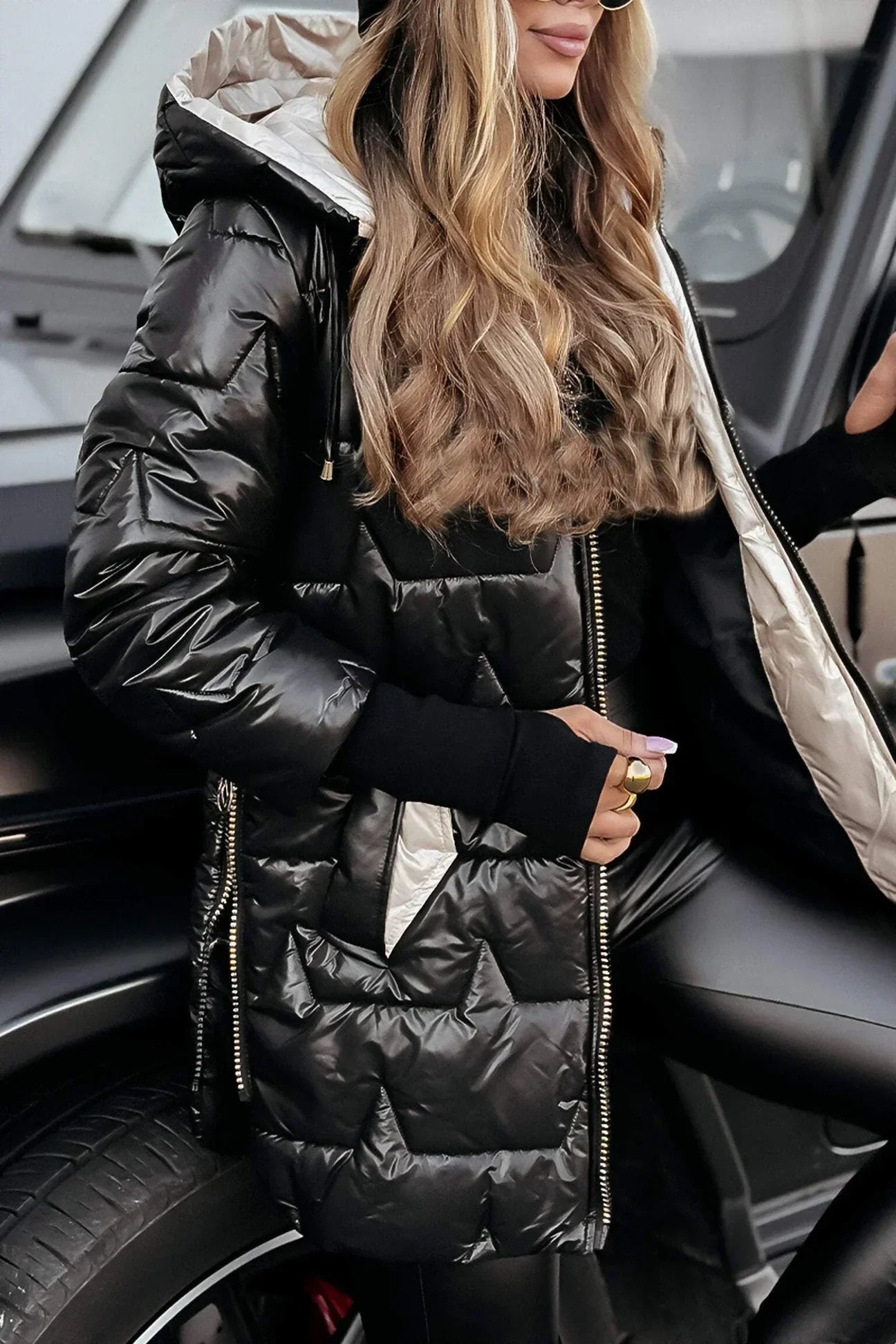 Nolwen™ | Eleganter Wintermantel Mit Kapuze